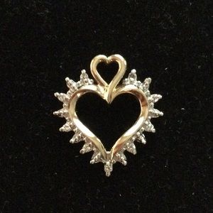 14 K DIAMOND HEART PENDANT